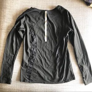LUCY Long Sleeve Running Shirt Medium